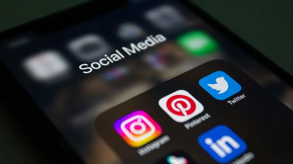 social media monitoring tools